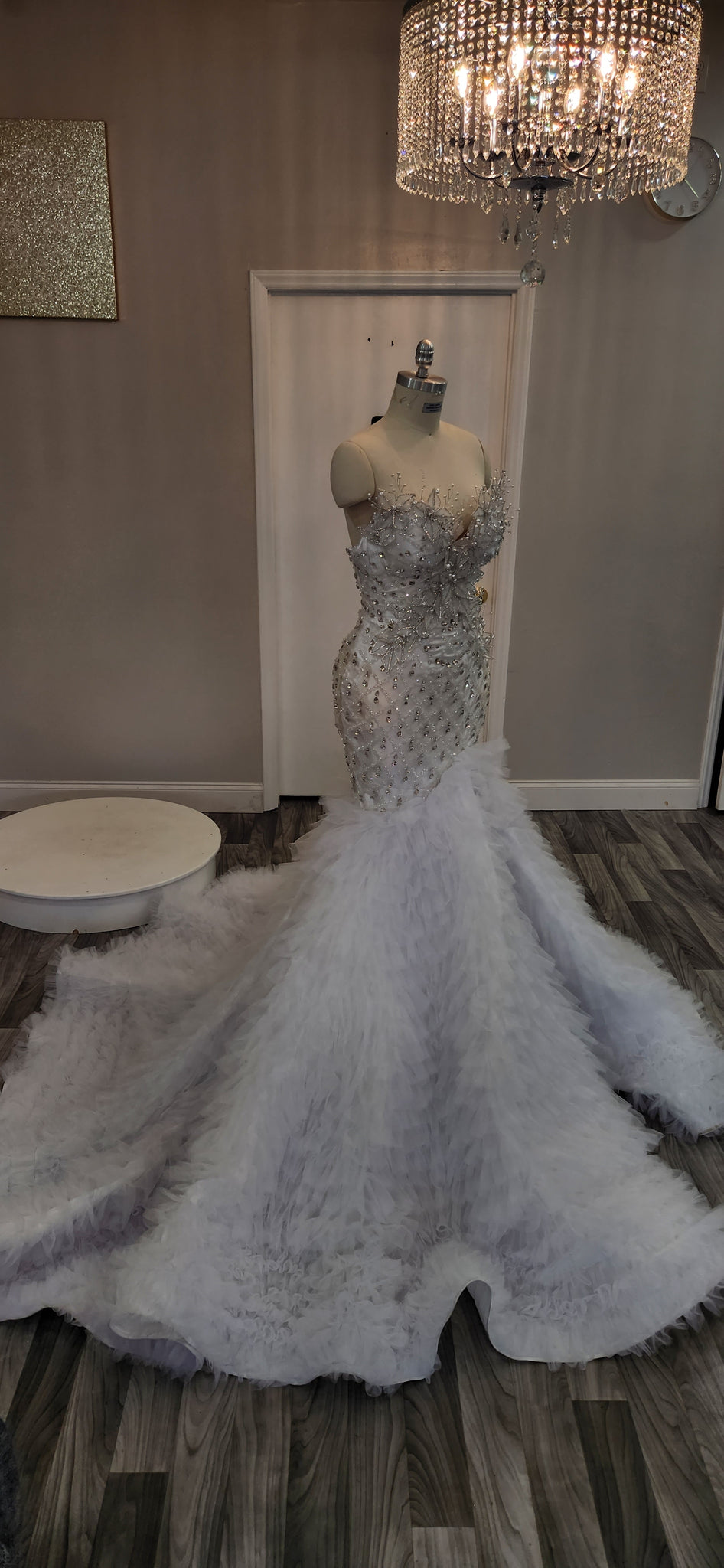 3D APPLIQUE WEDDING DRESS(CUSTOM ORDER)