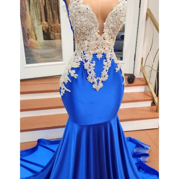 Silver on Light Blue Image 5